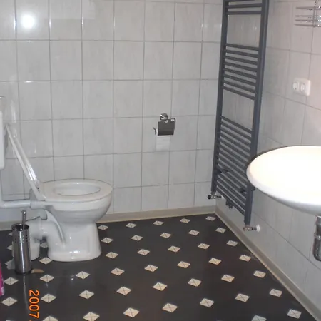 Gramelower Apartment *